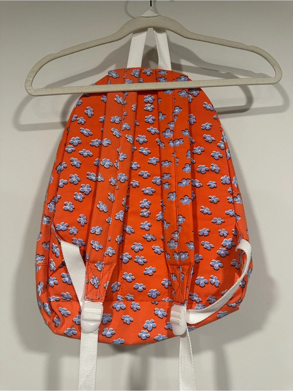 NWOT Roxy Sugar Baby Canvas Backpack in Tiger Lily Flower Rain